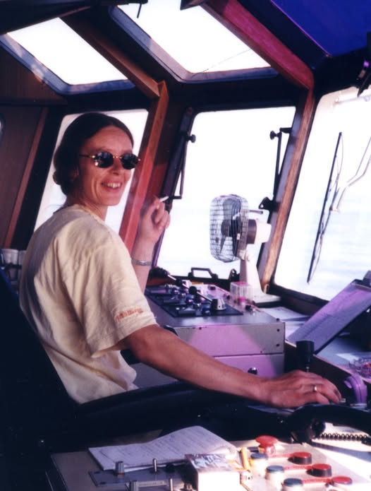 You are currently viewing Obituary Information for Alison Rawlinson:Captain Alison Rawlinson of Great Yarmouth harbour Has Passed Away